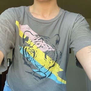Tiger tee!